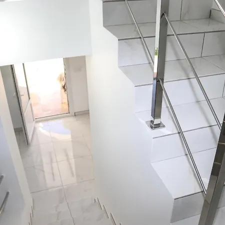 Cala Blanca 85 * Jávea