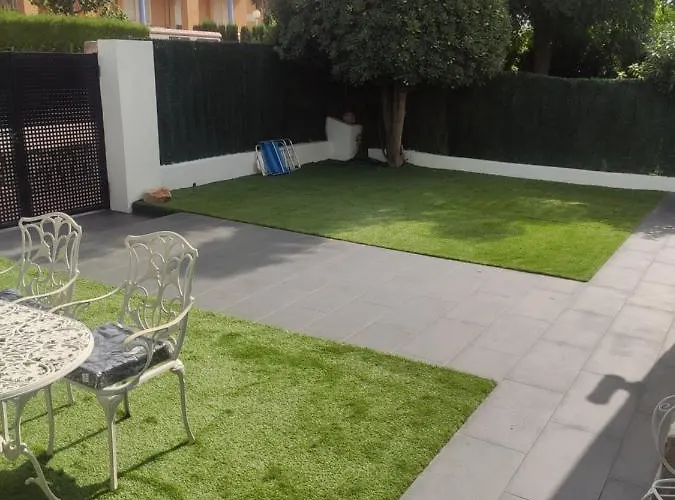 Prázdninový dům Cala Blanca 85 *